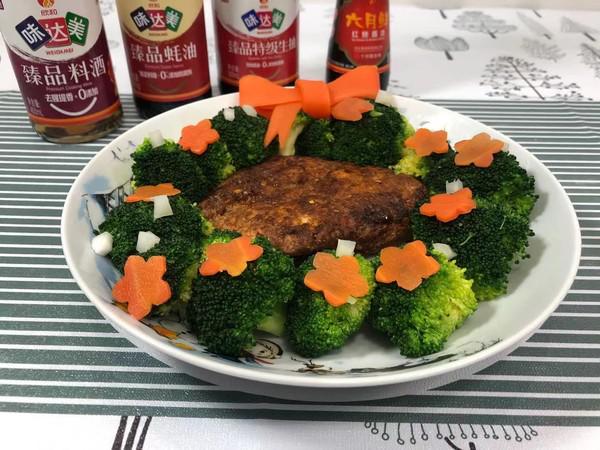 圣誕花環雞扒的做法-香辣味煎菜譜