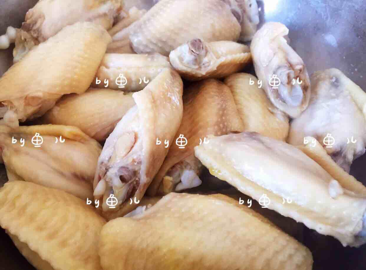 鹵雞翅的做法-家常味煮菜譜-易網(wǎng)健康養(yǎng)生網(wǎng) 鹵雞翅的做法-家常味煮菜譜