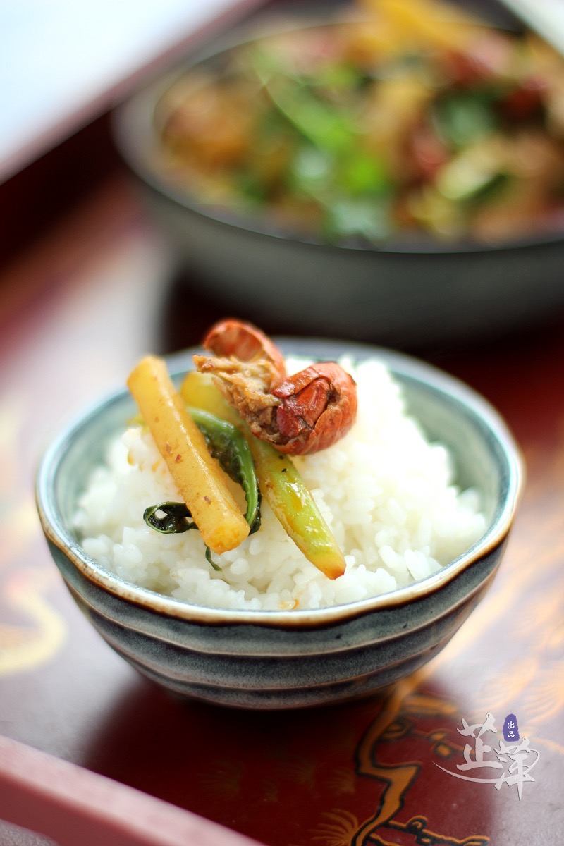 小龍蝦麻辣香鍋的做法-香辣味炒菜譜-易網健康養生網 小龍蝦麻辣香鍋的做法-香辣味炒菜譜