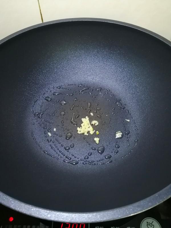 家鄉(xiāng)的美食~~臘肉腌菜炒飯的做法-家常味炒菜譜-易網(wǎng)健康養(yǎng)生網(wǎng) 家鄉(xiāng)的美食~~臘肉腌菜炒飯的做法-家常味炒菜譜