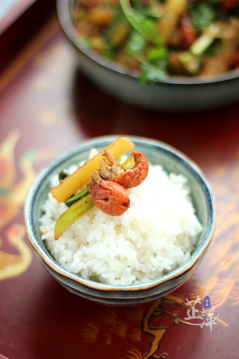 小龍蝦麻辣香鍋的做法-香辣味炒菜譜-易網健康養生網 小龍蝦麻辣香鍋的做法-香辣味炒菜譜