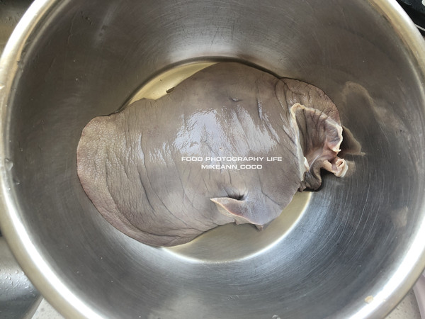 香嫩炒豬肝的做法-家常味炒菜譜-易網<a href=http://www.xllyou.com/ target=_blank class=infotextkey>健康養生</a>網 香嫩炒豬肝的做法-家常味炒菜譜