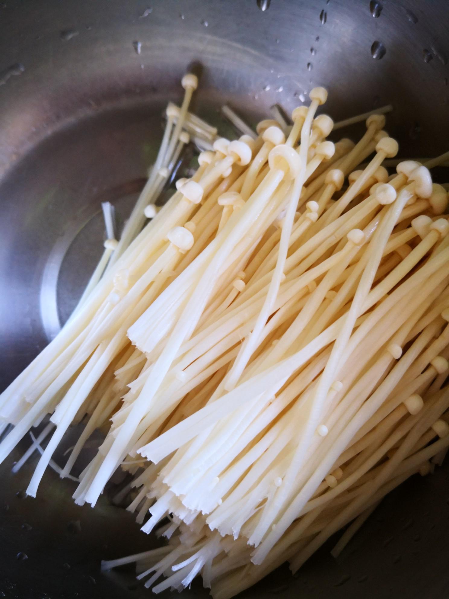 蔬菜火鍋的做法-香辣味煮菜譜-易網健康養生網 蔬菜火鍋的做法-香辣味煮菜譜