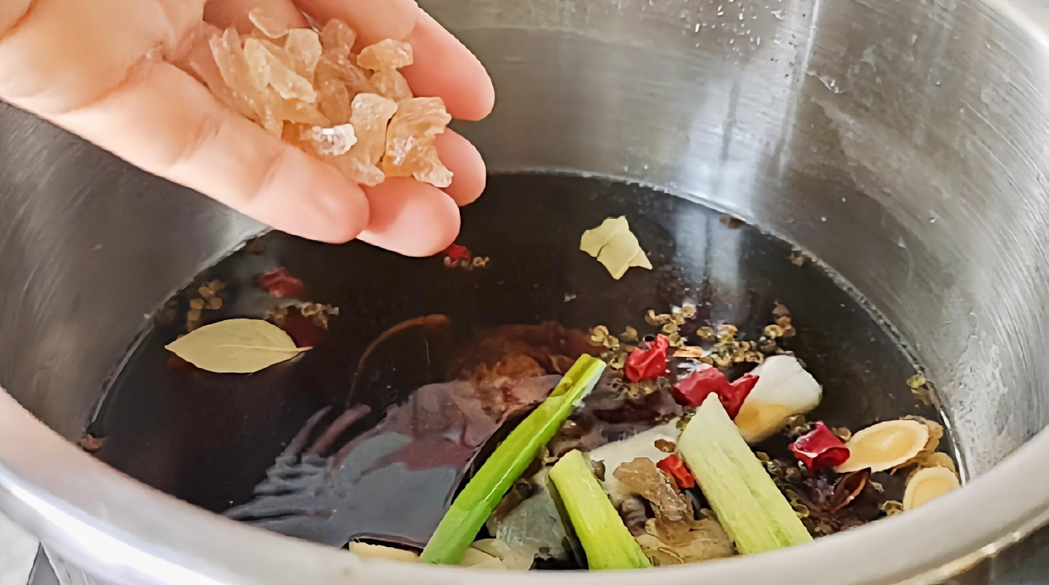 #冬至大如年#冬至進補多吃牛肉,懶人做法…鹵牛肉的做法-五香味鹵菜譜-易網健康養生網 #冬至大如年#冬至進補多吃牛肉,懶人做法…鹵牛肉的做法-五香味鹵菜譜