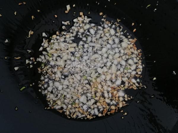 蠔油蒜蓉粉絲娃娃菜的做法-家常味蒸菜譜