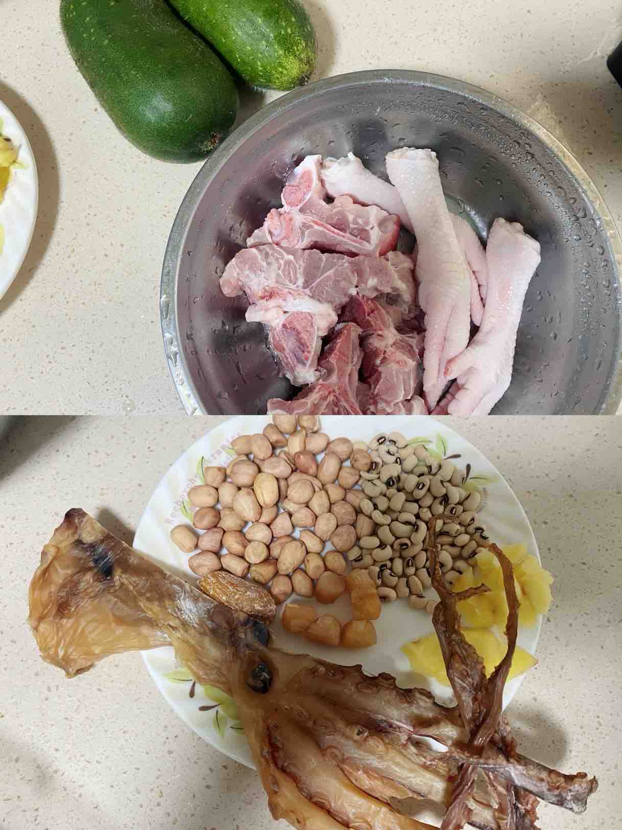 章魚龍骨煲節(jié)瓜的做法-咸鮮味煲菜譜