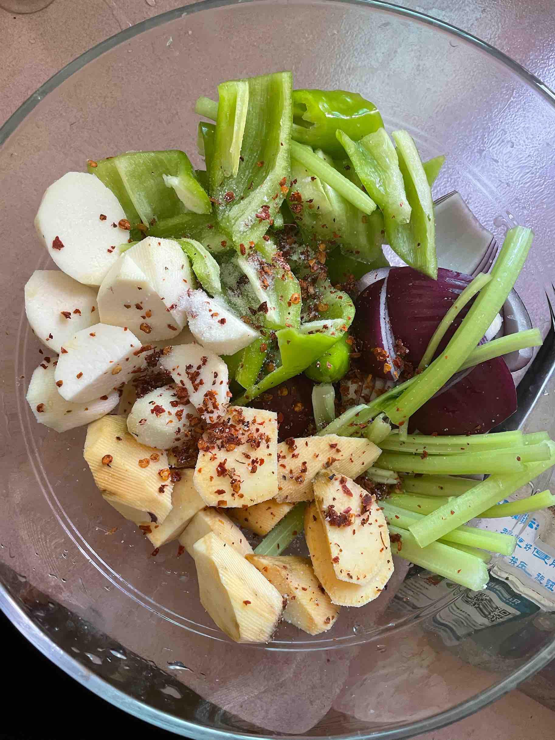 三汁燜鍋的做法-醬香味燜菜譜