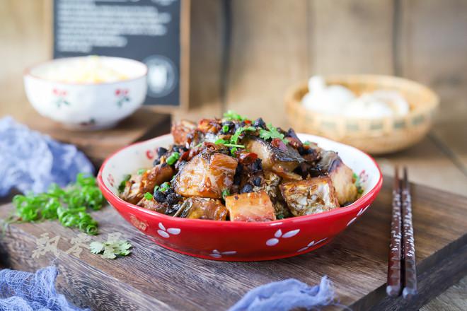 豉香蒸臘魚，咸香適口超下飯的做法-家常味蒸菜譜
