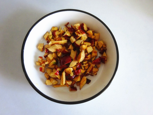 南瓜紅棗蒸蛋的做法-家常味蒸菜譜-易網(wǎng)健康養(yǎng)生網(wǎng) 南瓜紅棗蒸蛋的做法-家常味蒸菜譜