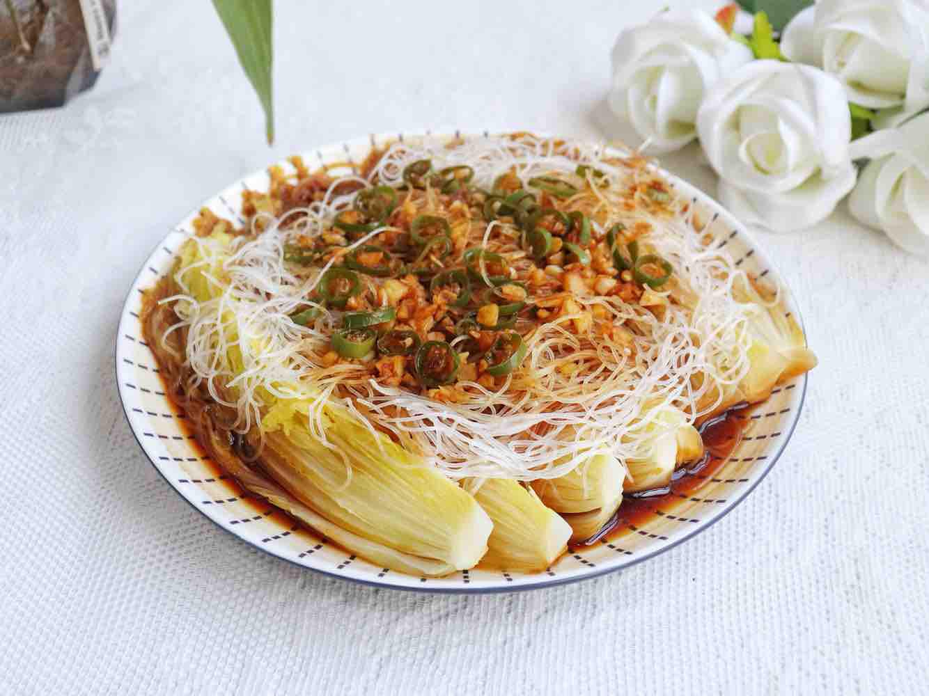 娃娃菜蒸粉絲的做法-家常味蒸菜譜-易網健康養生網 娃娃菜蒸粉絲的做法-家常味蒸菜譜