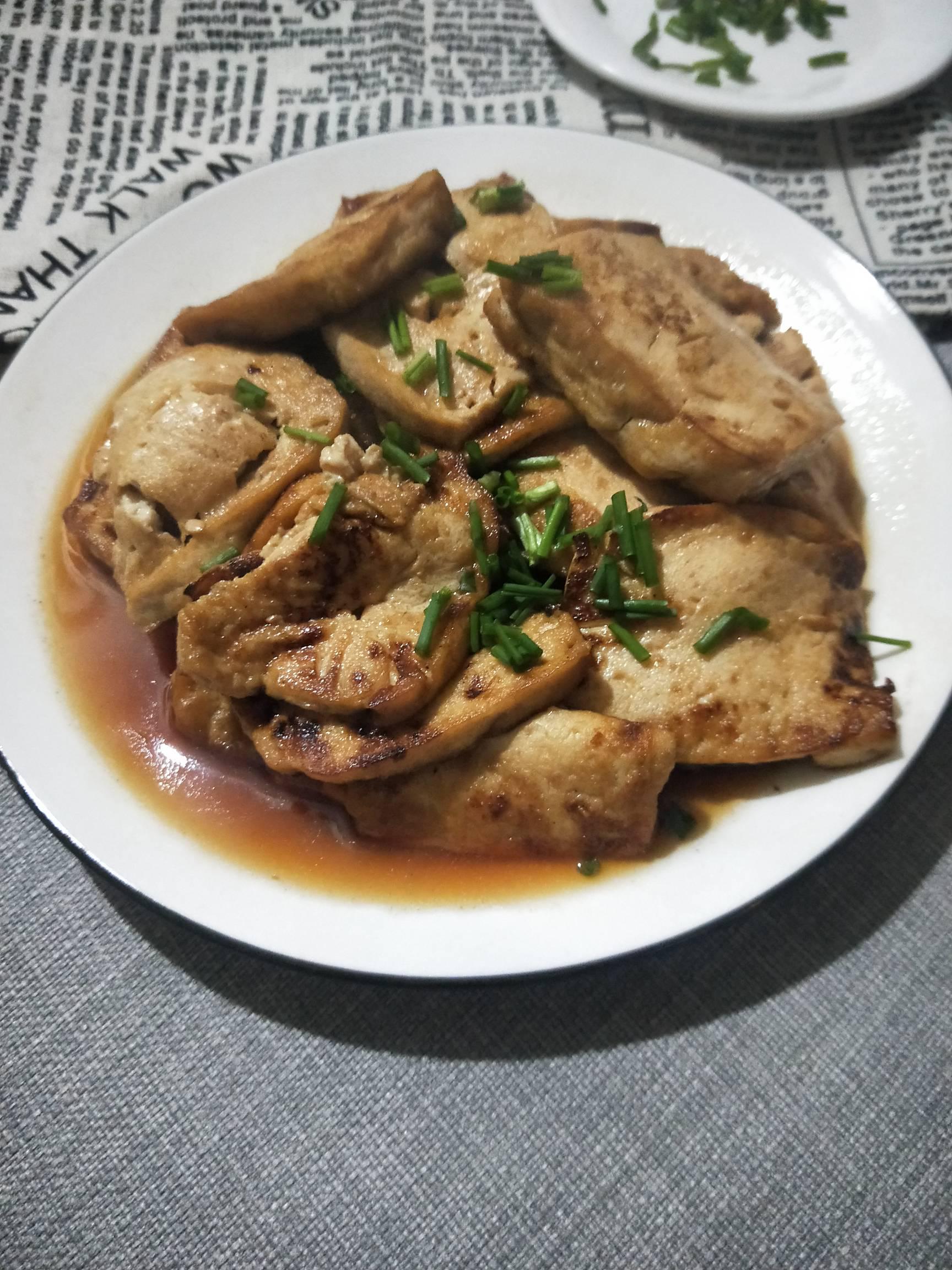 香煎豆腐的做法-家常味煎菜譜-易網健康養生網 香煎豆腐的做法-家常味煎菜譜