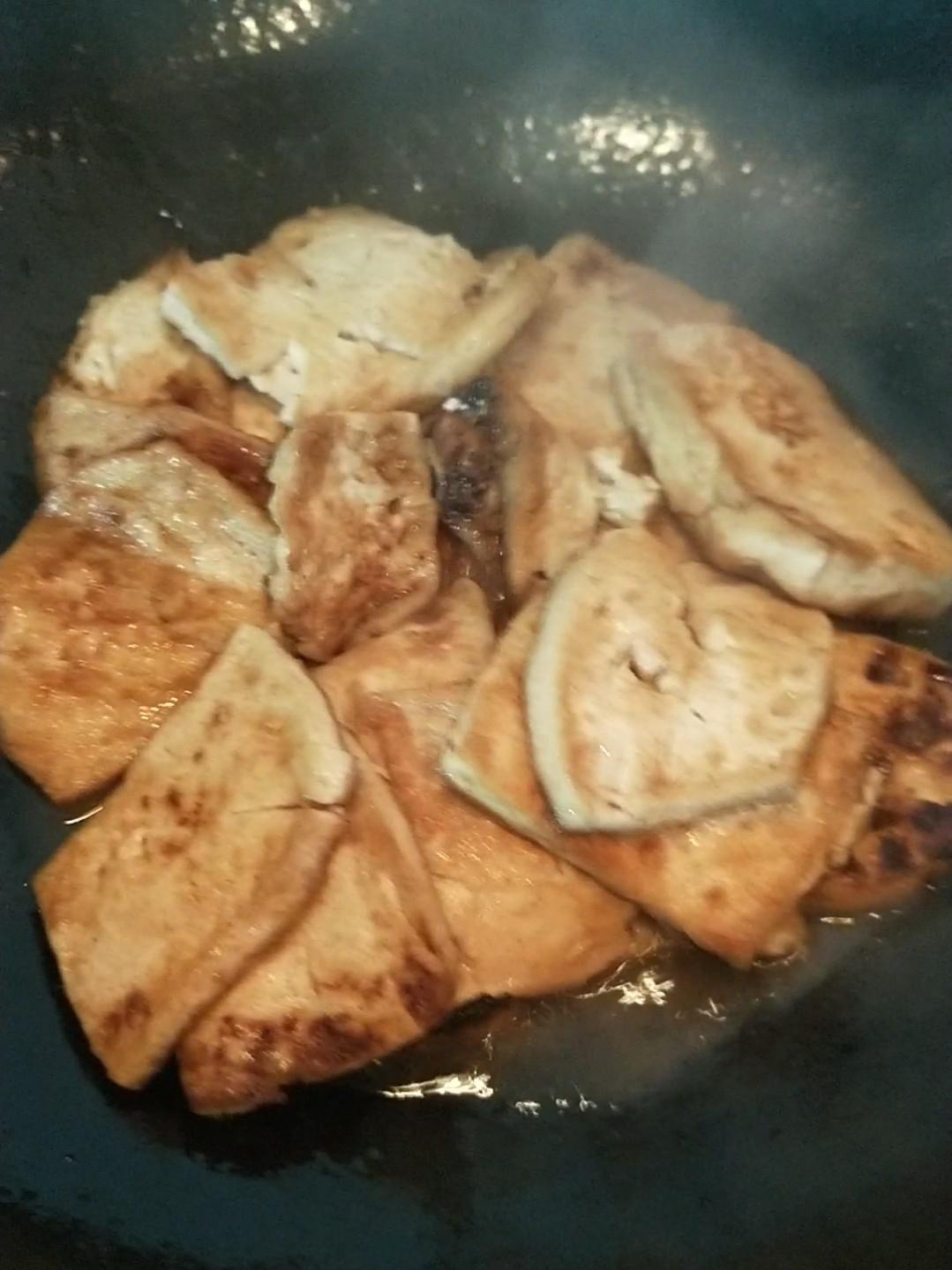 香煎豆腐的做法-家常味煎菜譜-易網健康養生網 香煎豆腐的做法-家常味煎菜譜