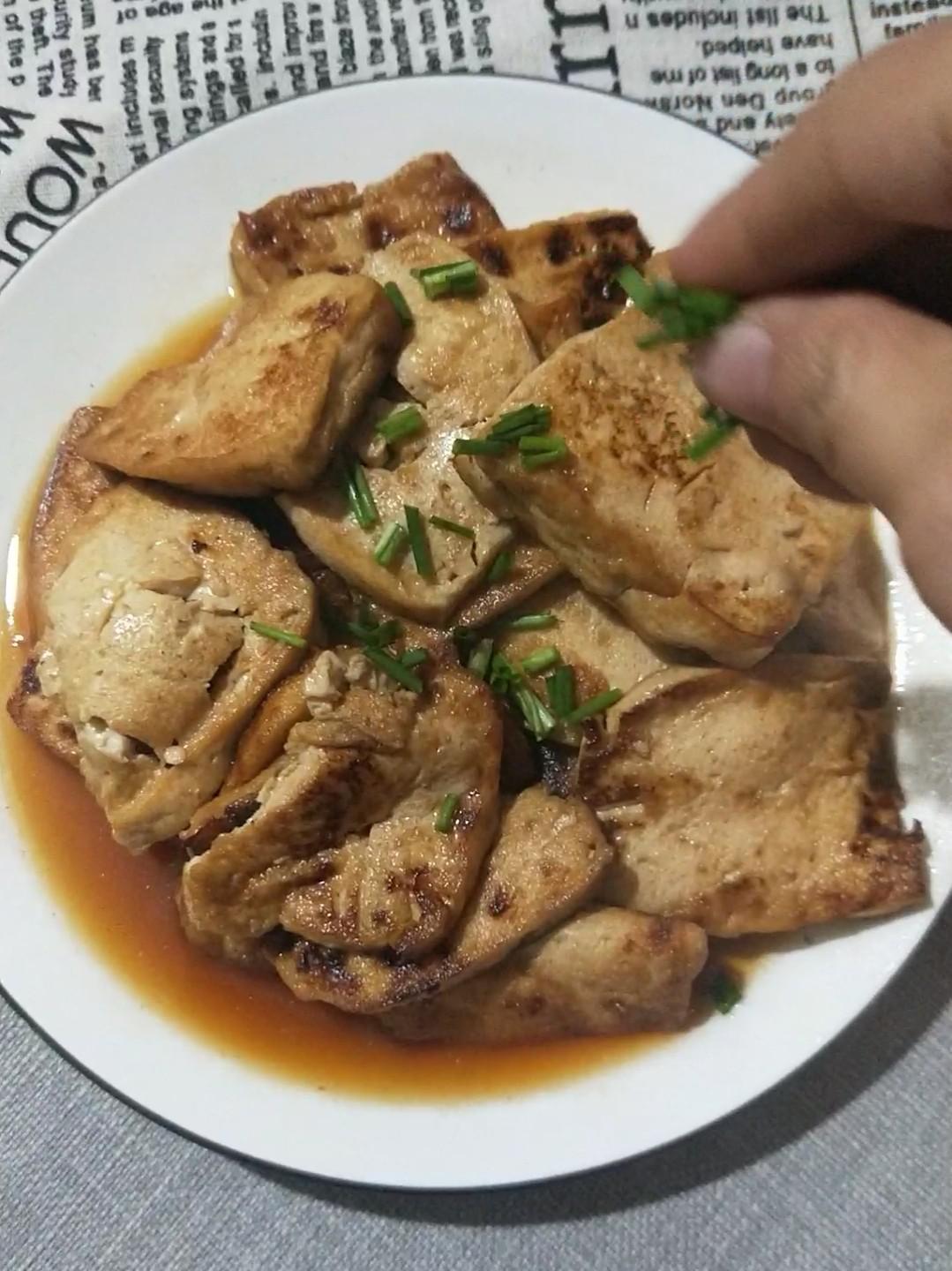 香煎豆腐的做法-家常味煎菜譜-易網健康養生網 香煎豆腐的做法-家常味煎菜譜