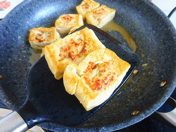 豆腐釀肉的做法-咸鮮味燉菜譜-易網(wǎng)健康養(yǎng)生網(wǎng) 豆腐釀肉的做法-咸鮮味燉菜譜