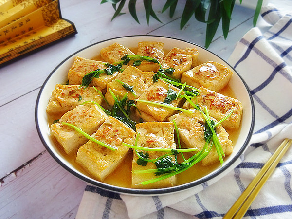 豆腐釀肉的做法-咸鮮味燉菜譜-易網(wǎng)健康養(yǎng)生網(wǎng) 豆腐釀肉的做法-咸鮮味燉菜譜