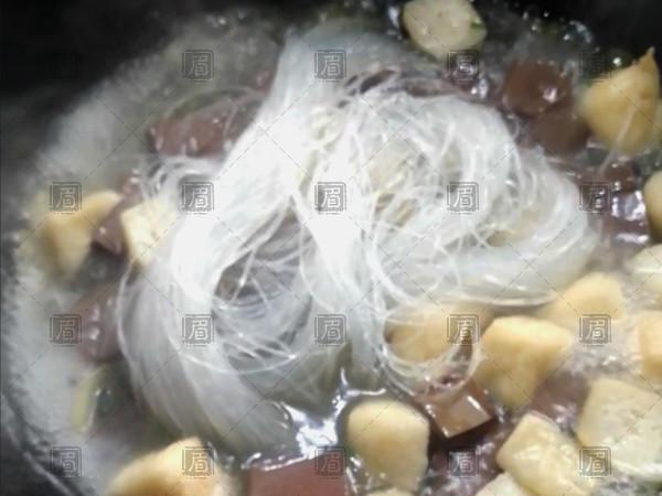 鴨血粉絲湯的做法-咸鮮味煮菜譜