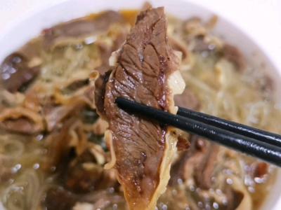 牛肉粉條的做法-家常味煮菜譜