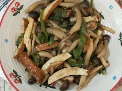 香干蟹味菇的做法-家常味炒菜譜