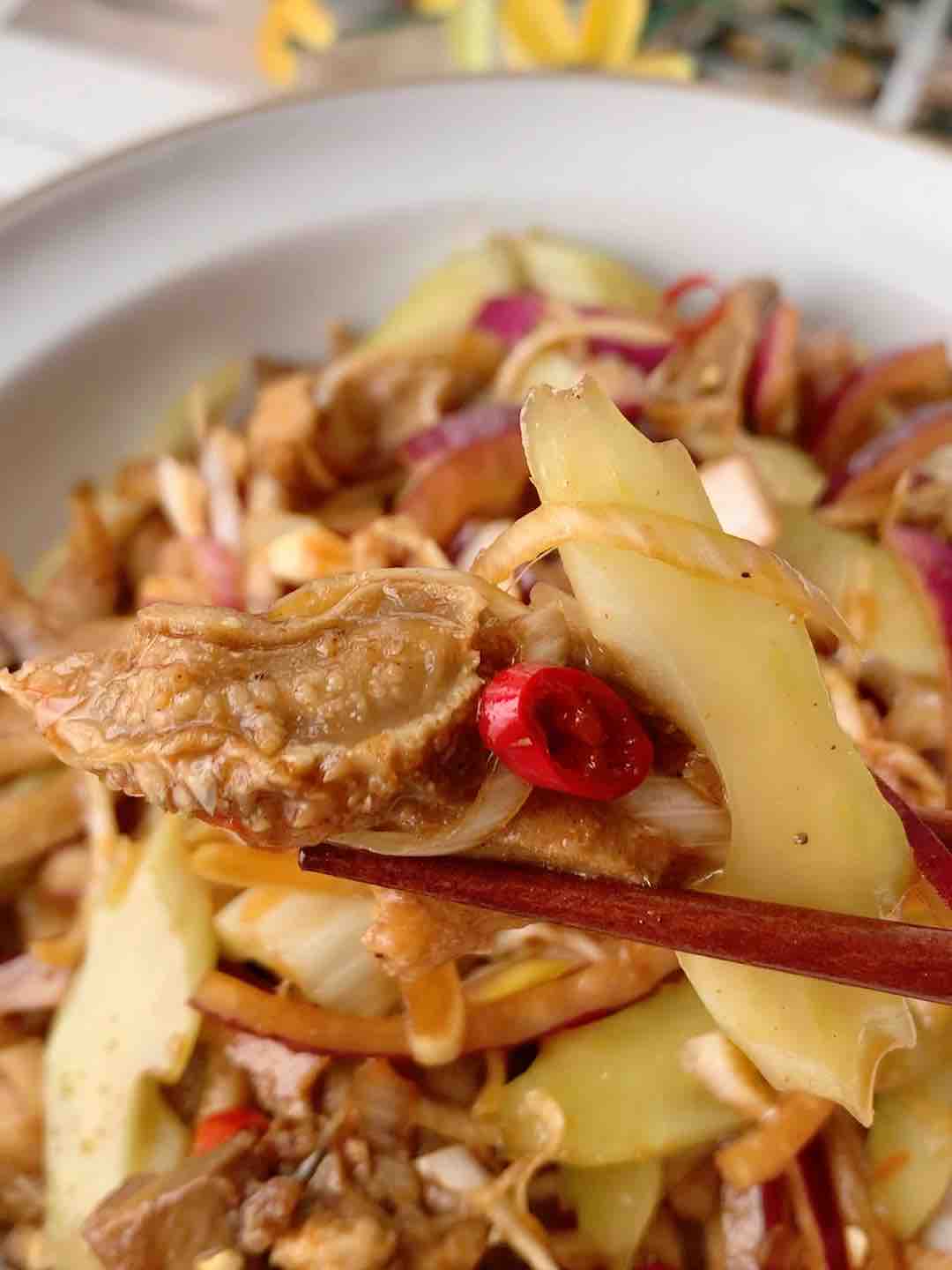 香辣拌羊臉的做法-香辣味拌菜譜-易網健康養生網 香辣拌羊臉的做法-香辣味拌菜譜