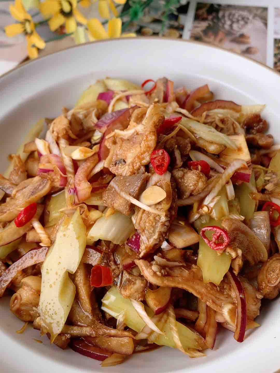 香辣拌羊臉的做法-香辣味拌菜譜-易網健康養生網 香辣拌羊臉的做法-香辣味拌菜譜