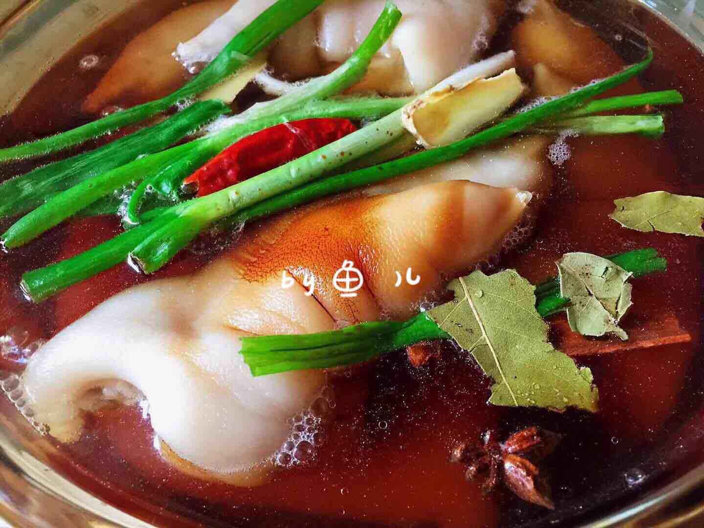 烤豬蹄的做法-香辣味烤菜譜