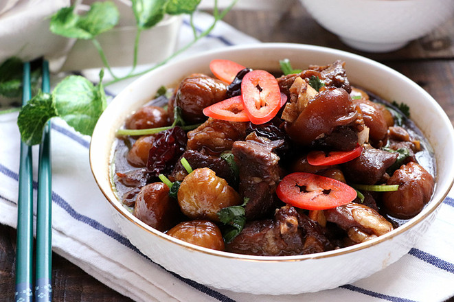 #冬至大如年#五香栗子燜羊肉的做法-家常味燜菜譜-易網健康養生網 #冬至大如年#五香栗子燜羊肉的做法-家常味燜菜譜