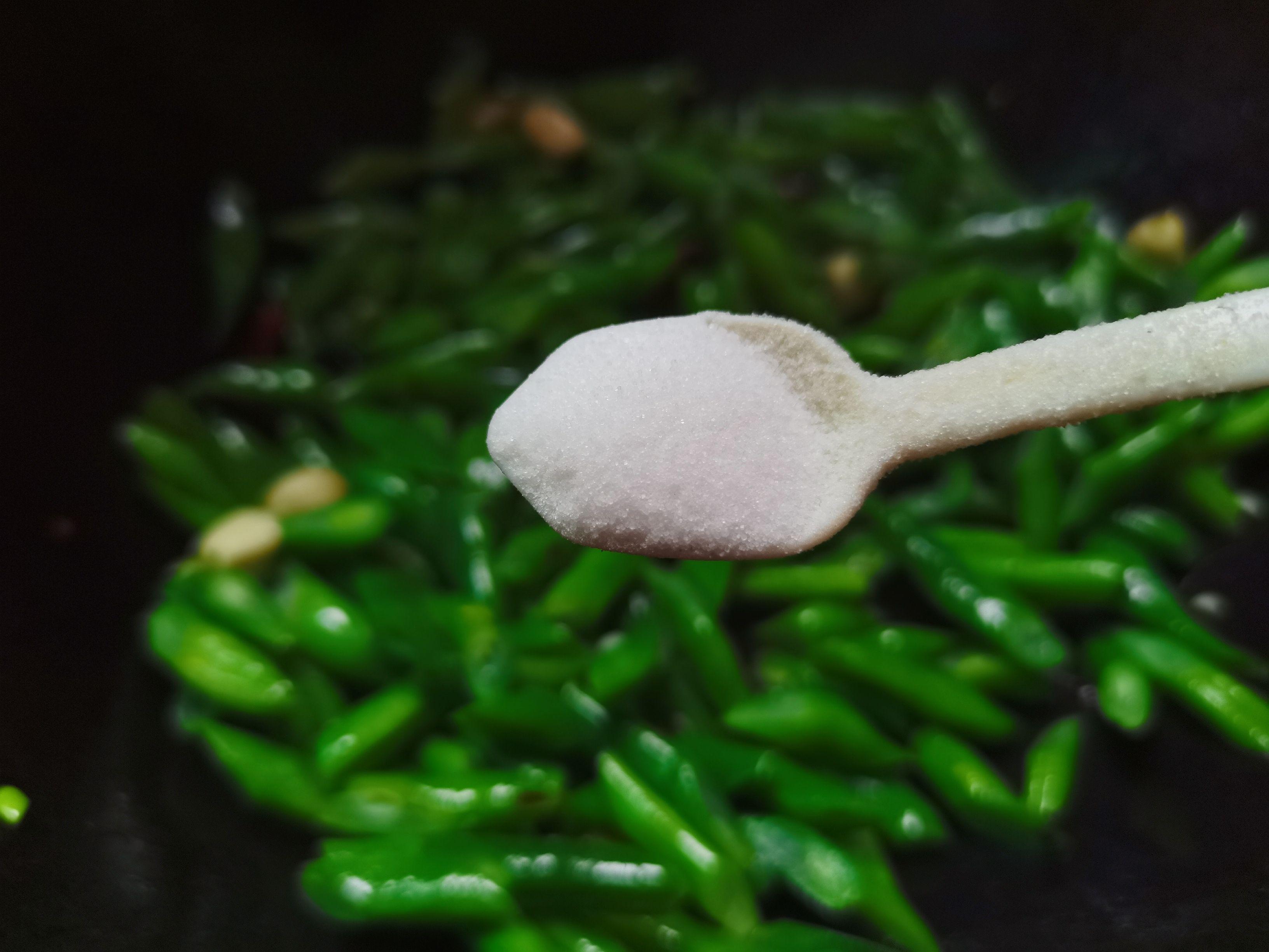 清炒四季豆的做法-家常味炒菜譜-易網健康養生網 清炒四季豆的做法-家常味炒菜譜