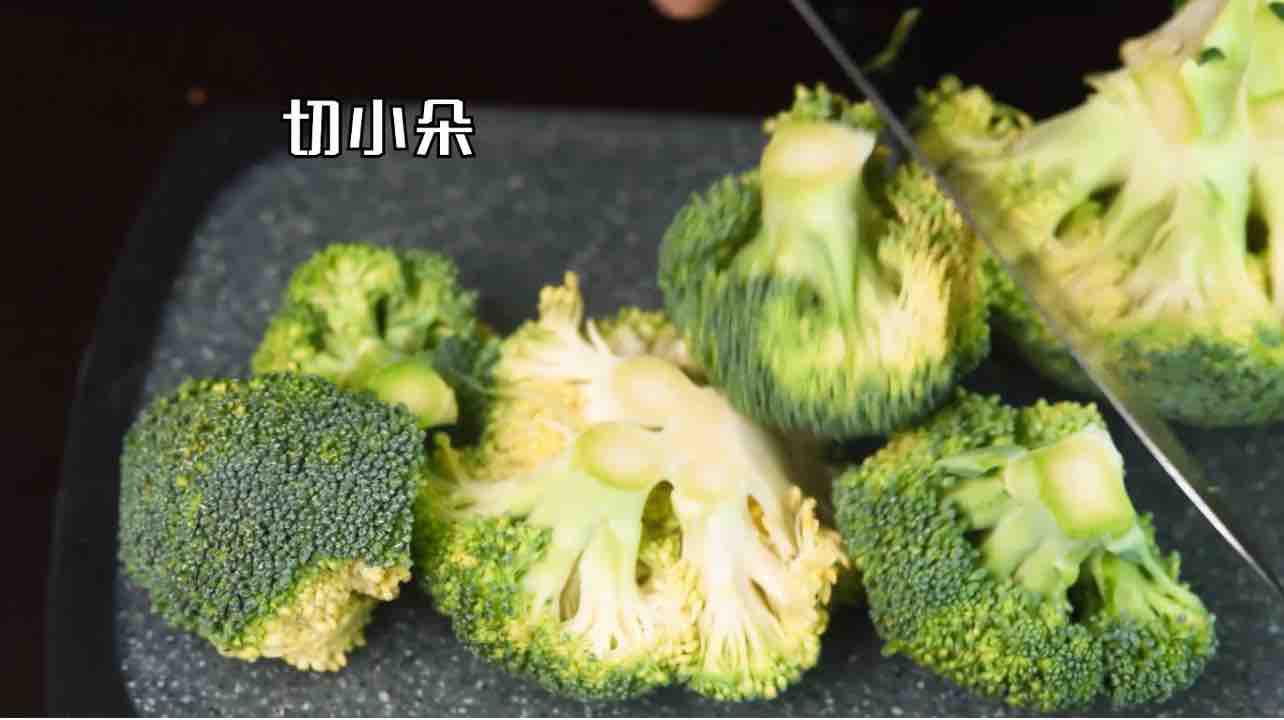 圣誕樹西藍花沙拉的做法-家常味煮菜譜