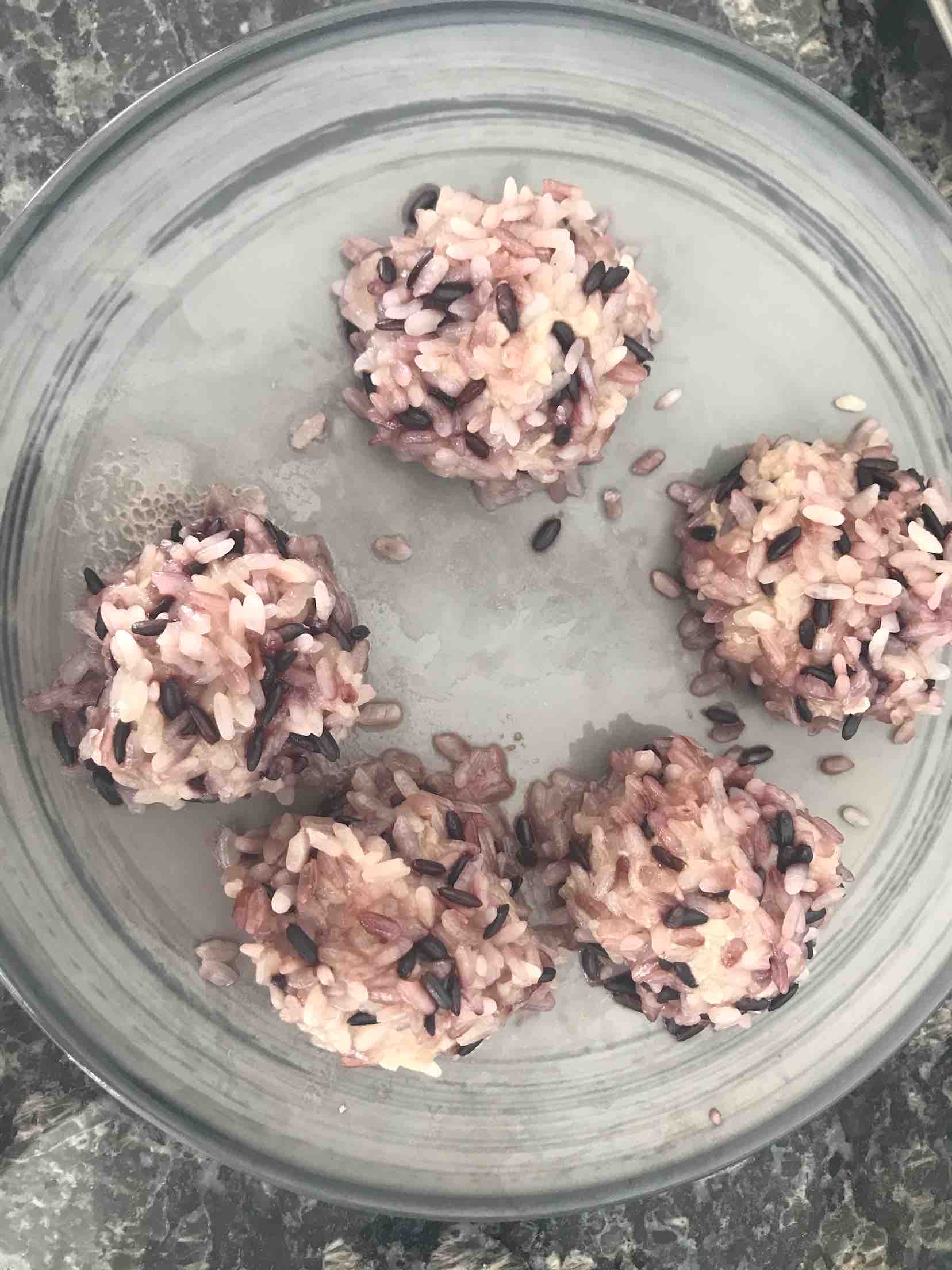 糯米雞肉丸(減肥版)的做法-家常味蒸菜譜-易網健康養生網 糯米雞肉丸(減肥版)的做法-家常味蒸菜譜