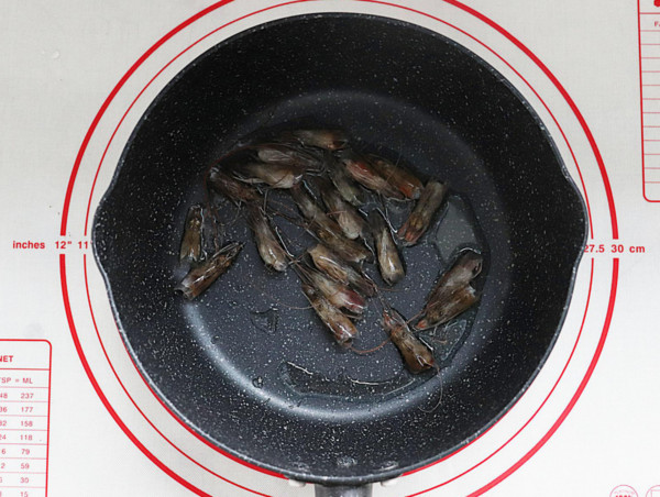 時蔬蝦仁烘蛋的做法-咸鮮味烤菜譜-易網健康養生網 時蔬蝦仁烘蛋的做法-咸鮮味烤菜譜