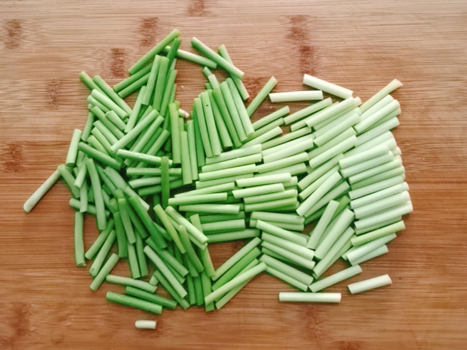 最適合冬天的快手炒菜,暖身又下飯~的做法-咸鮮味炒菜譜-易網健康養生網 最適合冬天的快手炒菜,暖身又下飯~的做法-咸鮮味炒菜譜