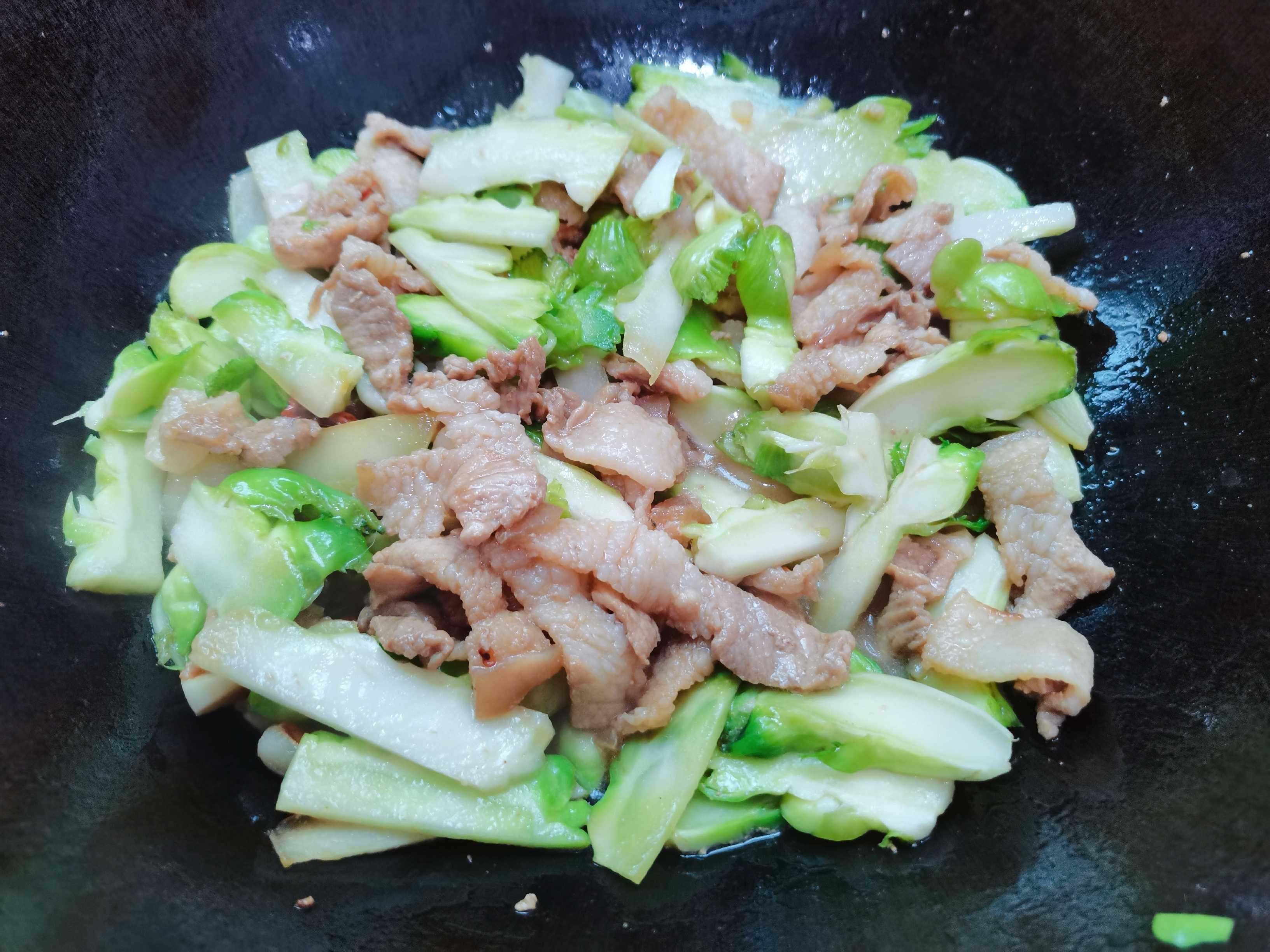 兒菜炒肉片的做法-家常味炒菜譜-易網健康養(yǎng)生網 兒菜炒肉片的做法-家常味炒菜譜
