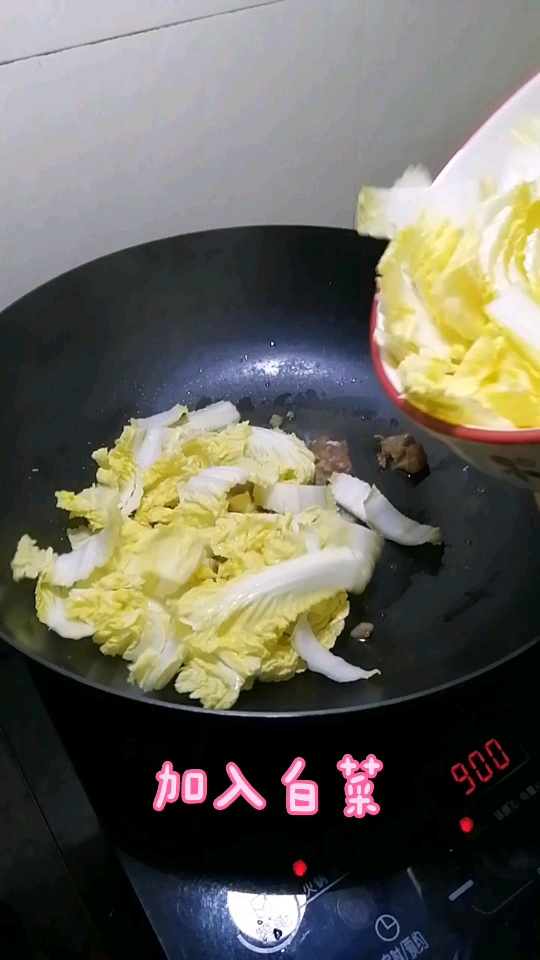 肉丁白菜燉粉條的做法-家常味燉菜譜-易網健康養生網 肉丁白菜燉粉條的做法-家常味燉菜譜