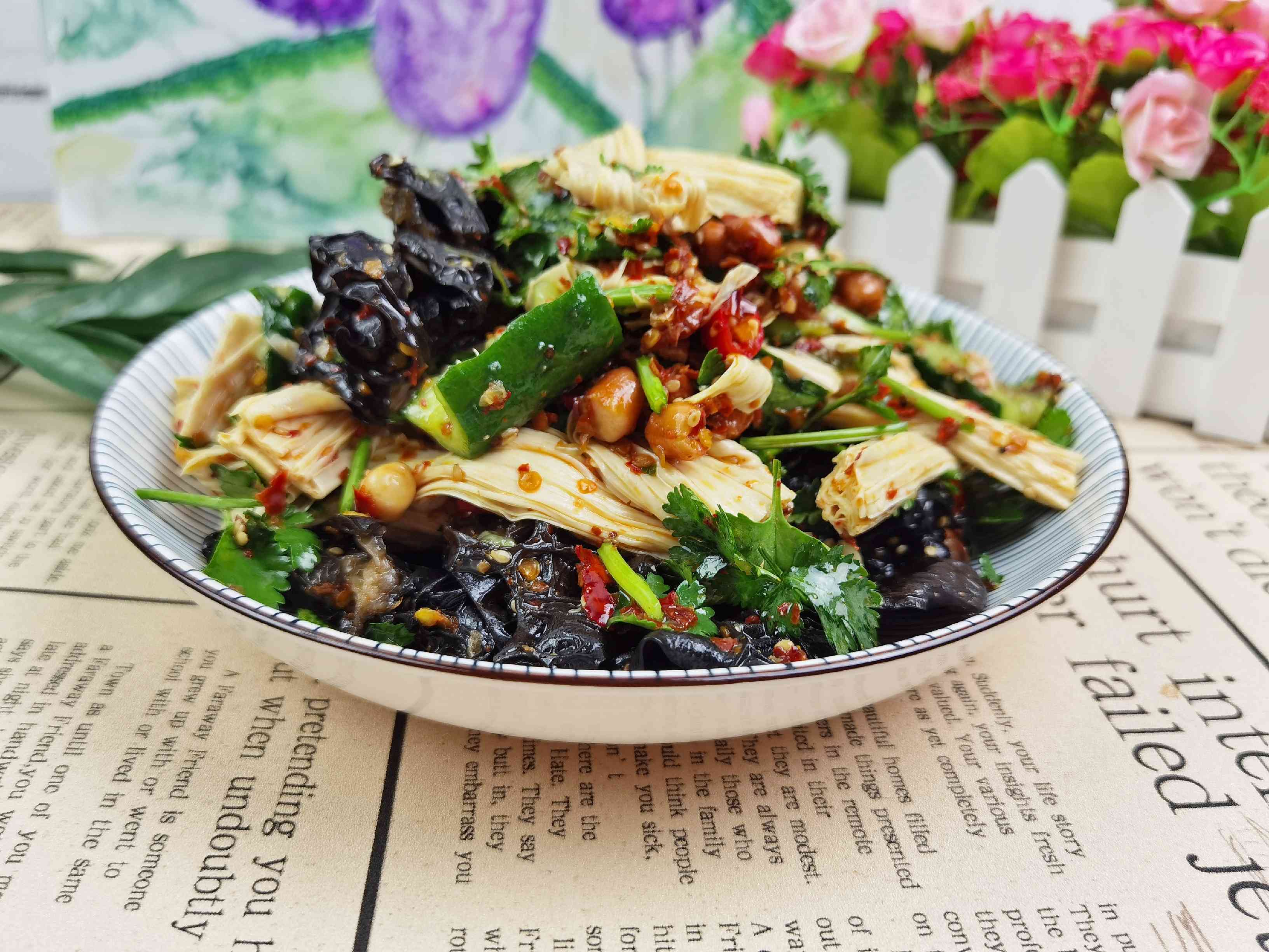 年夜飯涼菜也下飯-拌腐竹,新春宴客吃腐竹得“富足”的做法-酸辣味拌菜譜-易網健康養生網 年夜飯涼菜也下飯-拌腐竹,新春宴客吃腐竹得“富足”的做法-酸辣味拌菜譜