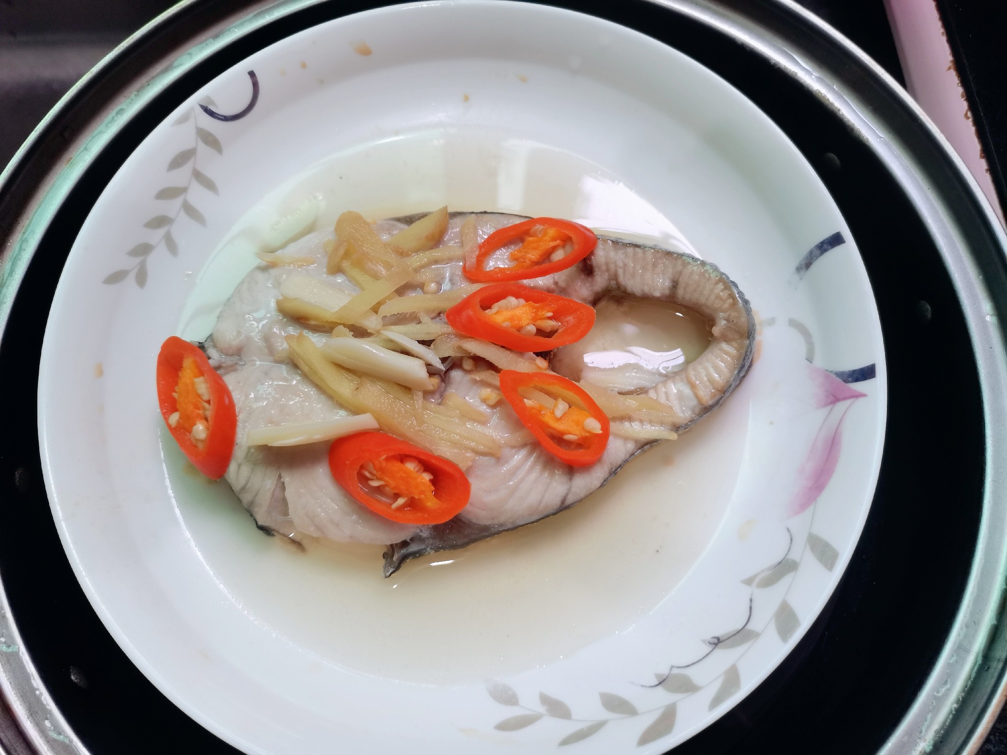 醬香清蒸魚塊的做法-家常味蒸菜譜-易網(wǎng)健康養(yǎng)生網(wǎng) 醬香清蒸魚塊的做法-家常味蒸菜譜