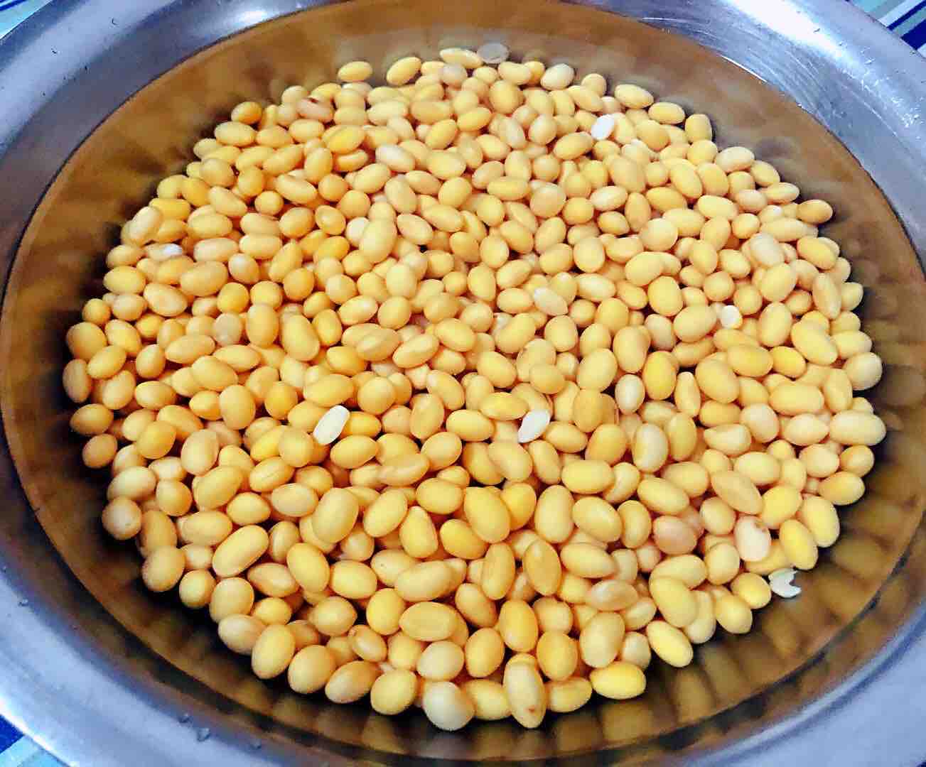 醬黃豆的做法-咸鮮味煮菜譜-易網健康養生網 醬黃豆的做法-咸鮮味煮菜譜