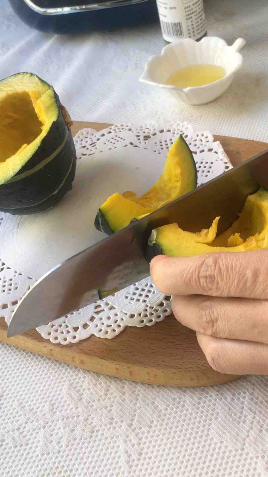 鹽烤貝貝南瓜的做法-甜味炸菜譜