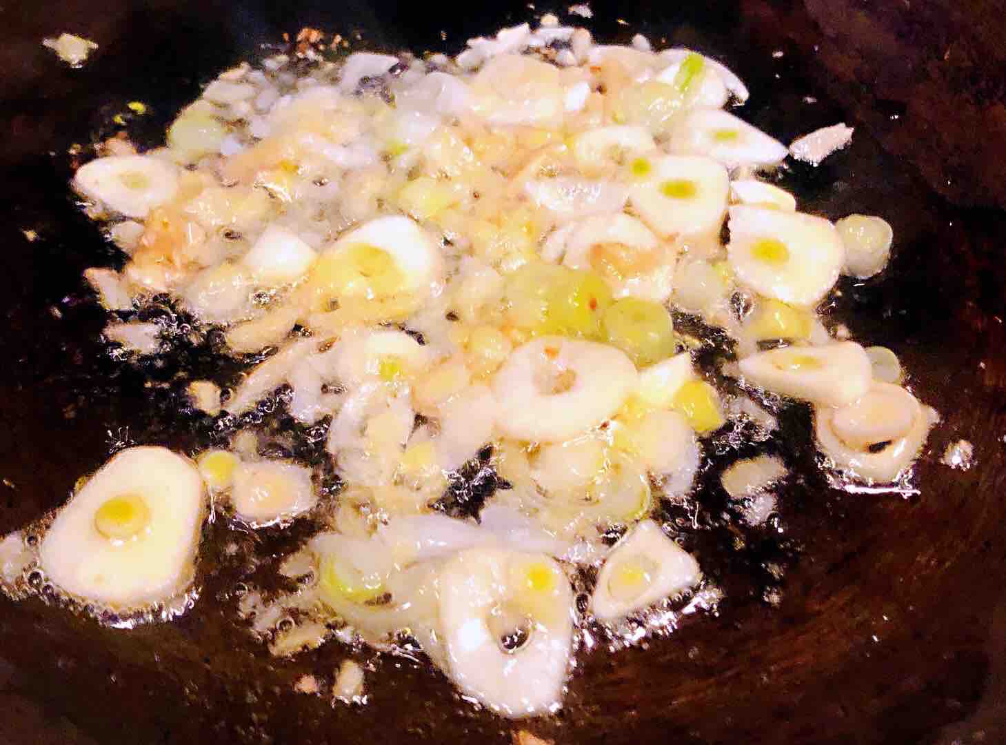 豬肉白菜海膽丸豆腐粉絲湯的做法-咸鮮味煮菜譜-易網(wǎng)健康養(yǎng)生網(wǎng) 豬肉白菜海膽丸豆腐粉絲湯的做法-咸鮮味煮菜譜