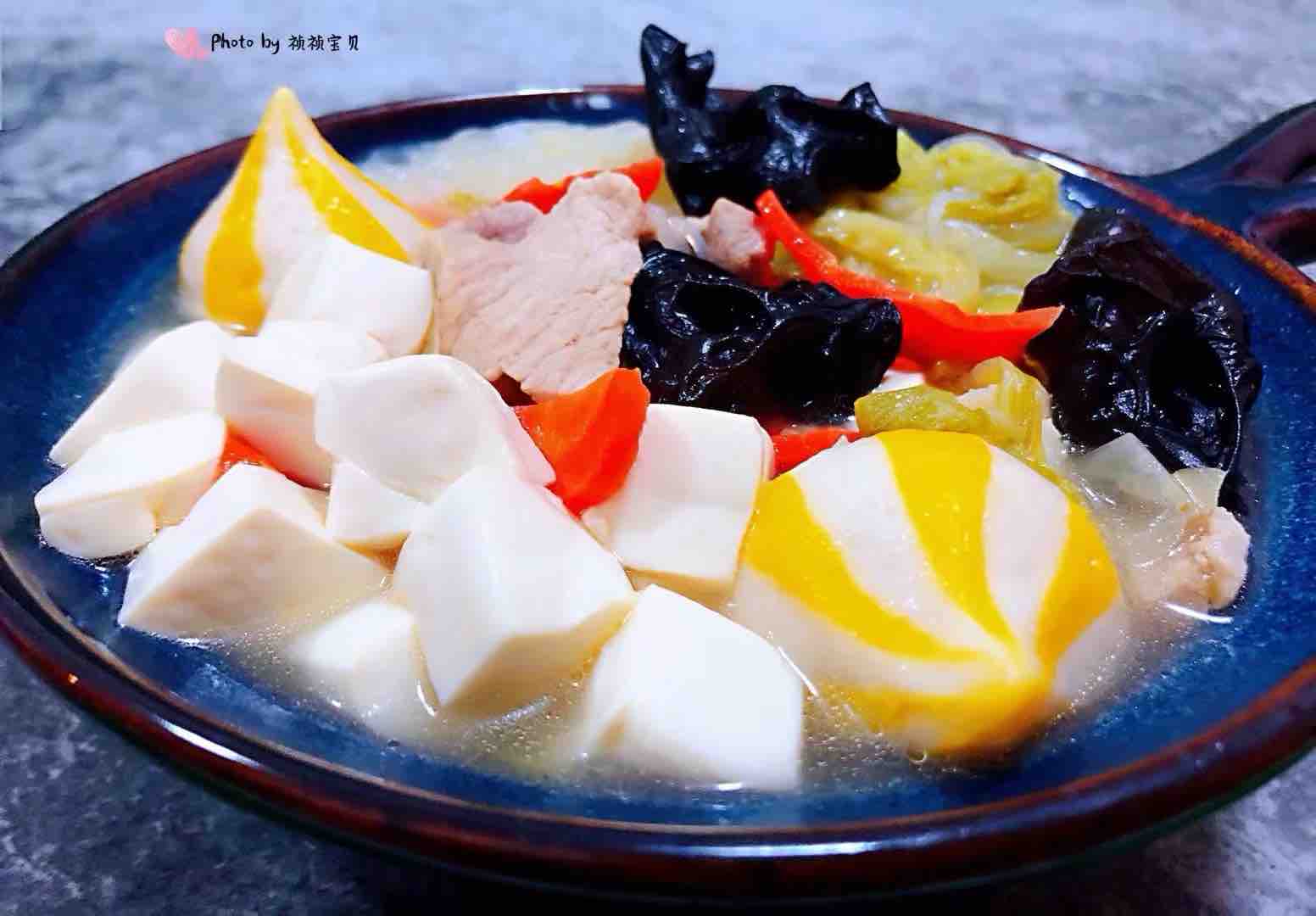 豬肉白菜海膽丸豆腐粉絲湯的做法-咸鮮味煮菜譜-易網(wǎng)健康養(yǎng)生網(wǎng) 豬肉白菜海膽丸豆腐粉絲湯的做法-咸鮮味煮菜譜