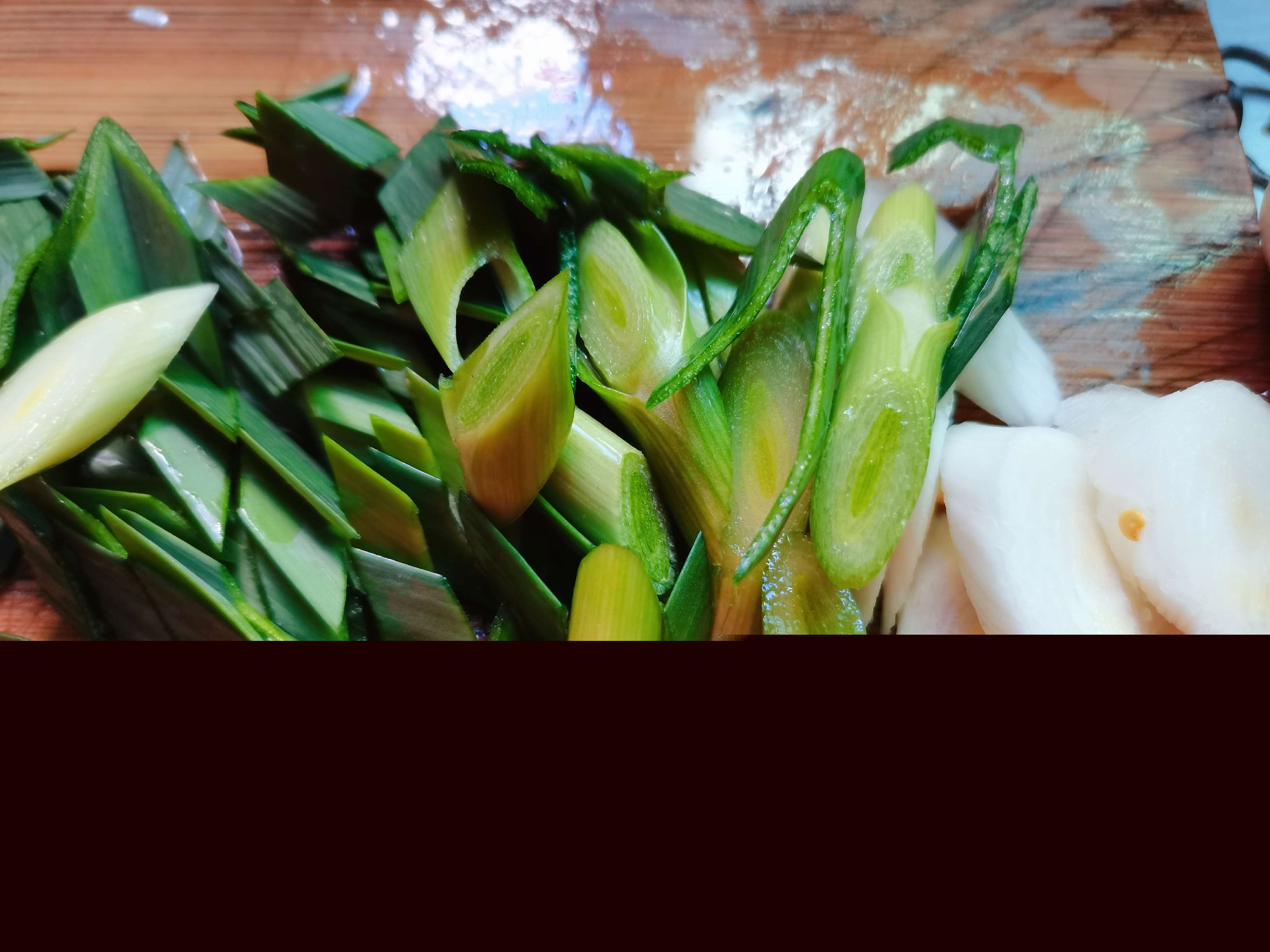 蔥香口蘑的做法-家常味炒菜譜-易網健康養生網 蔥香口蘑的做法-家常味炒菜譜