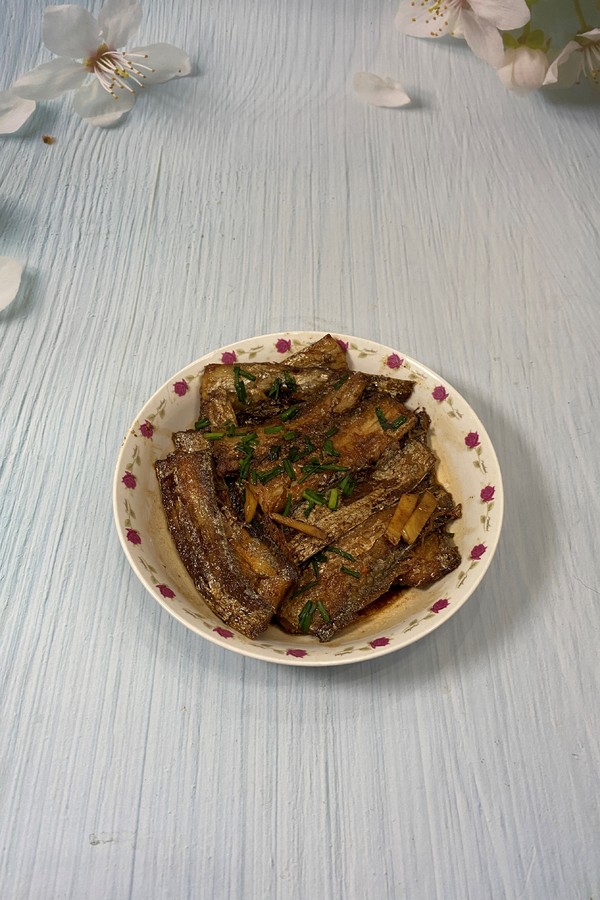 帶魚這樣做,酥脆的連魚骨頭都可以吃的做法-家常味煎菜譜-易網健康養生網 帶魚這樣做,酥脆的連魚骨頭都可以吃的做法-家常味煎菜譜