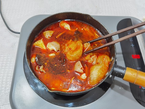 一碗麻辣燙,麻辣鮮香的做法-麻辣味煮菜譜-易網健康養生網 一碗麻辣燙,麻辣鮮香的做法-麻辣味煮菜譜