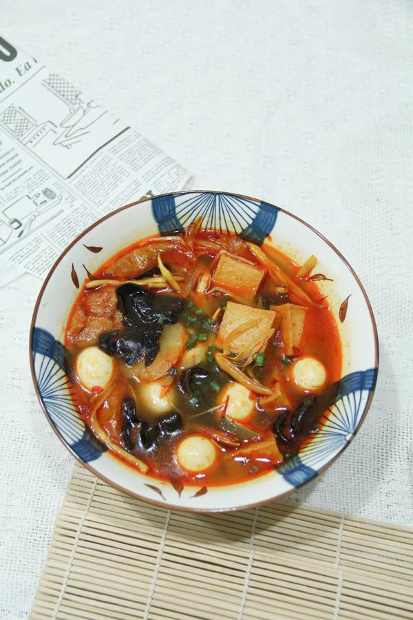 一碗麻辣燙,麻辣鮮香的做法-麻辣味煮菜譜-易網健康養生網 一碗麻辣燙,麻辣鮮香的做法-麻辣味煮菜譜