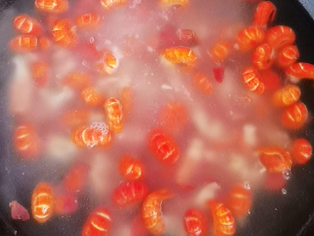 紅火年夜飯－飯店四五十1盤不夠吃，在家20吃到飽的做法-蒜香味炒菜譜