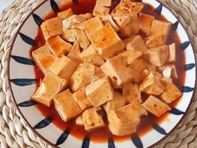 麻婆豆腐的做法-麻辣味燉菜譜