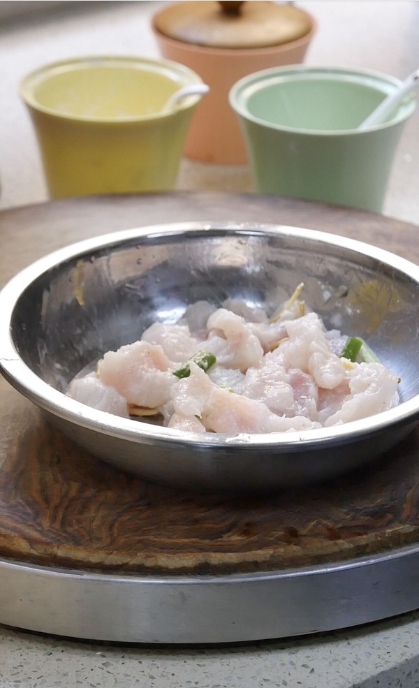 茄汁魚柳的做法-酸甜味炸菜譜-易網健康養生網 茄汁魚柳的做法-酸甜味炸菜譜