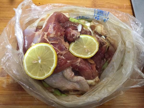 檸檬蜜汁烤鴨腿的做法-咸鮮味烤菜譜-易網健康養生網 檸檬蜜汁烤鴨腿的做法-咸鮮味烤菜譜