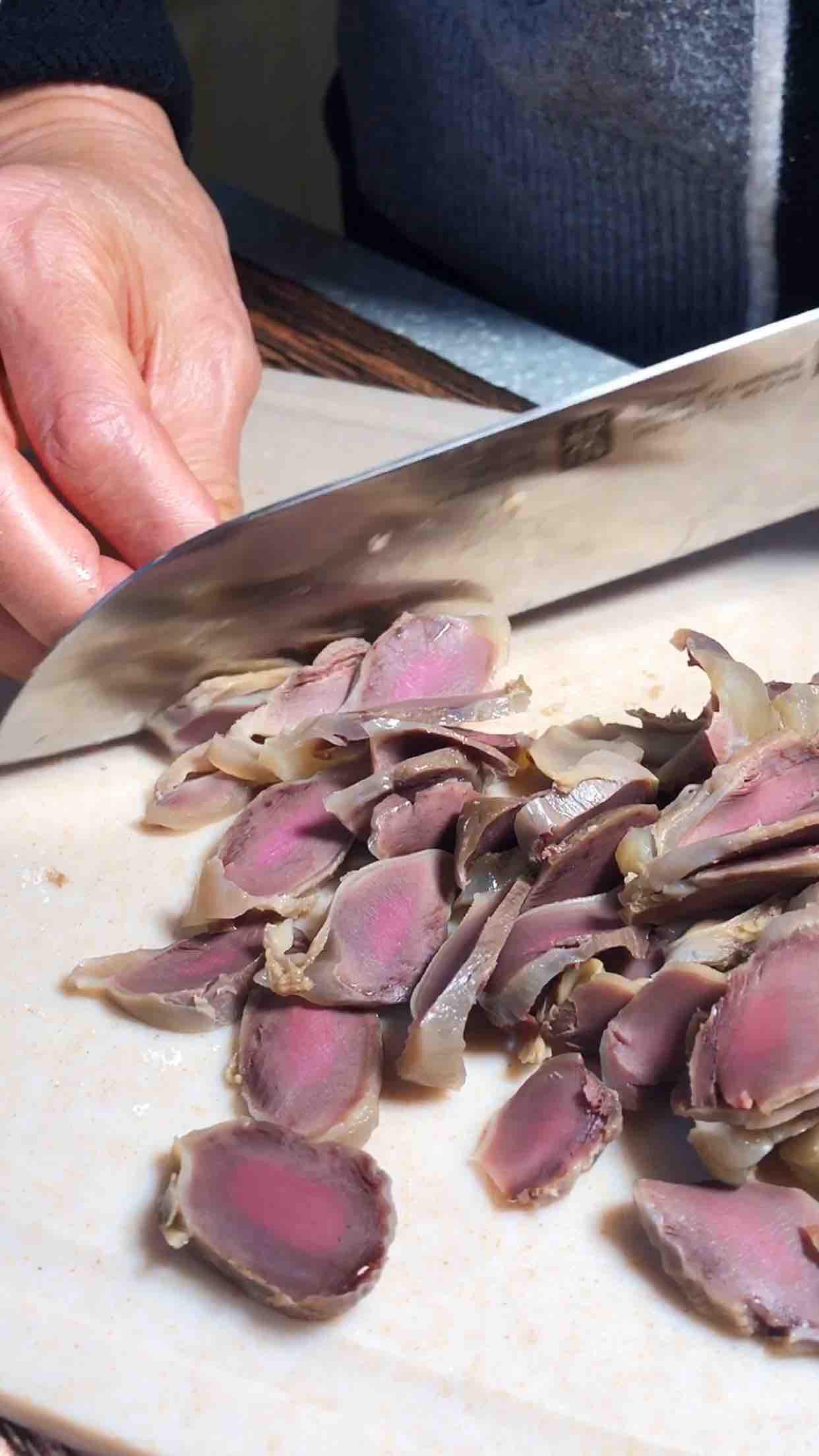 涼拌鴨件的做法-香辣味拌菜譜-易網健康養生網 涼拌鴨件的做法-香辣味拌菜譜