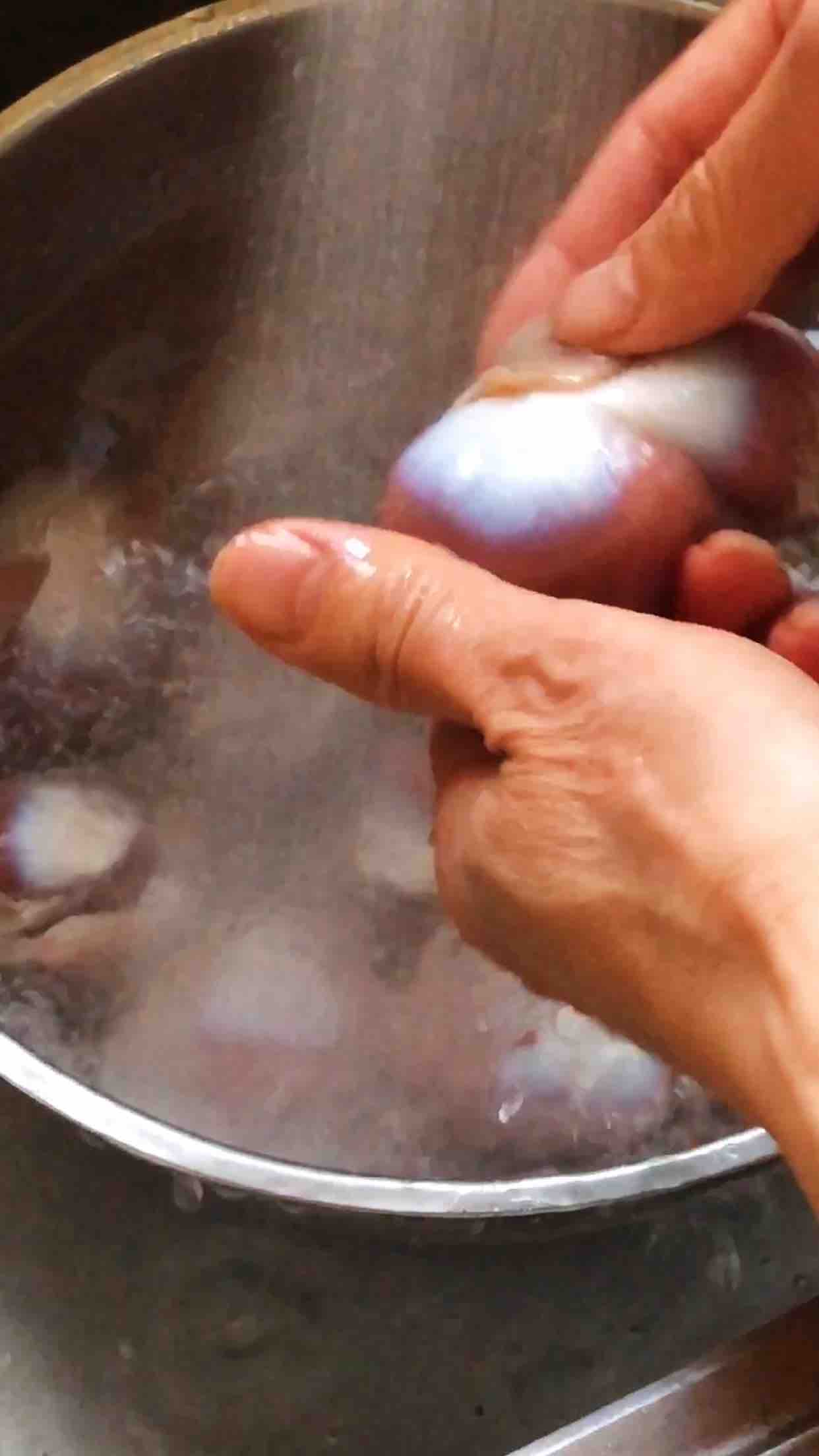 涼拌鴨件的做法-香辣味拌菜譜-易網<a href=http://www.xllyou.com/ target=_blank class=infotextkey>健康養生</a>網 涼拌鴨件的做法-香辣味拌菜譜