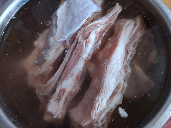 零失敗的烤羊排的做法-家常味烤菜譜-易網<a href=http://www.xllyou.com/ target=_blank class=infotextkey>健康養生</a>網 零失敗的烤羊排的做法-家常味烤菜譜